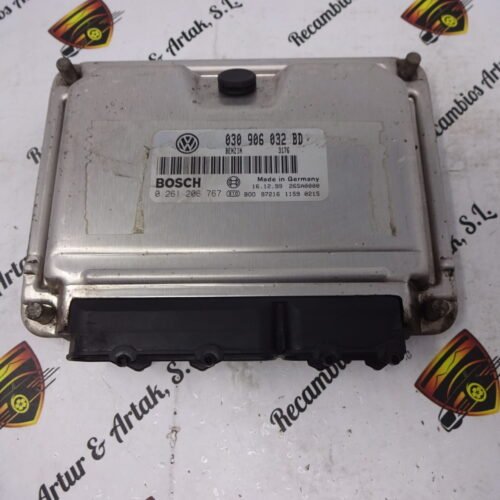 Centralita del motor  VW Polo 0261206767 030906032BD