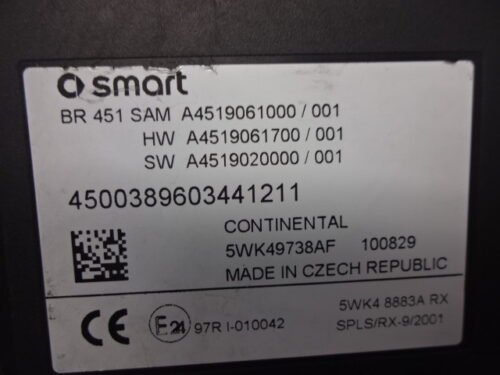 Caja de fusibles Smart Fortwo A4519061000 A4519061700 A4519020000 5WK49738AF