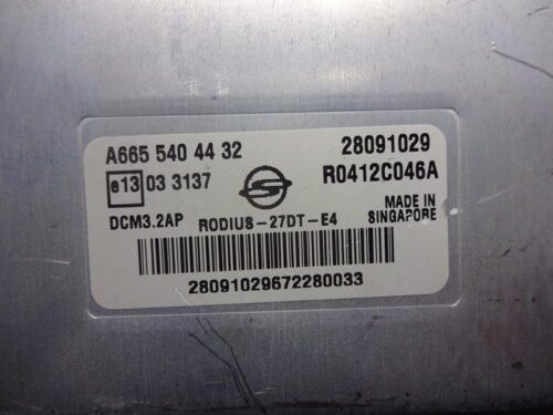 Centralita del motor SSANGYONG R0412C046A A6655404432