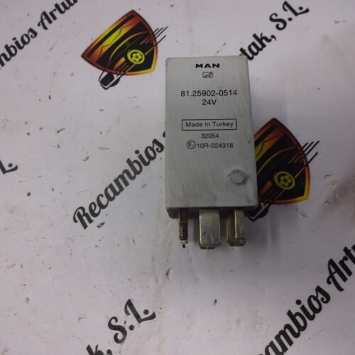 Relais  Rele  Relay MAN 81259020514 81.25902-0514 24V