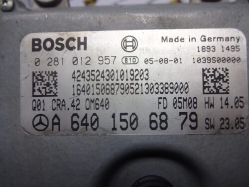 Centralita del motor Mercedes W169 0281012957 A6401506879