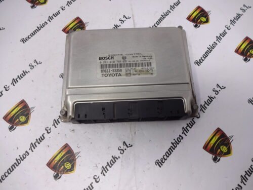 Centralita del motor Toyota Yaris Verso 0281010768 8966152250 89661-52250