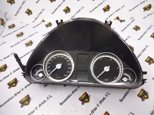 Cuadro de instrumentos Mercedes Benz C-Class W203 Coupe A2035409148 110080384011