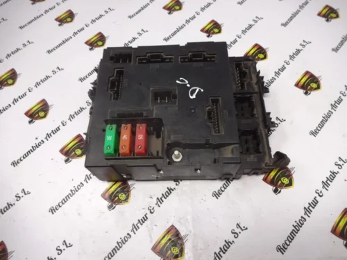 Caja de fusibles Smart A4519007001 A4519017100 A4519026300 5WK49737AH 5WK48883A