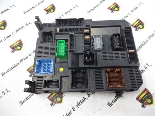 Caja de fusibles Citroën Peugeot 9807531680 9807531680-00 BSI N02 00 980753168000