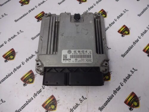 Centralita del motor  VW GOLF TSI 03C906032AK 0261S04792 03C906032C