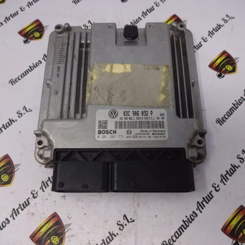 Centralita del motor  VW Golf MK5 TSI 03C906032P 0261201771 03C906032C