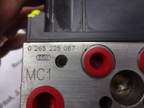 ABS Jaguar X-Type 1X43-2C405-BD 1X432C405BD 0265950029 0265225067