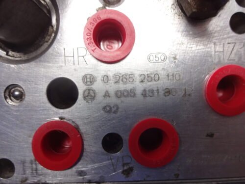 ABS Mercedes Benz E-KLASSE W211 A0054319612 0265250110 A0054319612 Q2 0265960036