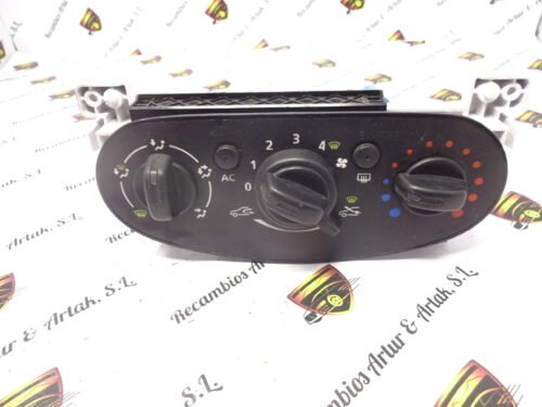 A/C System / Clima panel de control  DACIA Sandero N108614N
