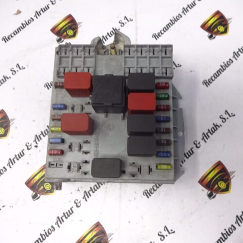 Caja de fusibles  Fuse box Body Modul  FIAT 46778448