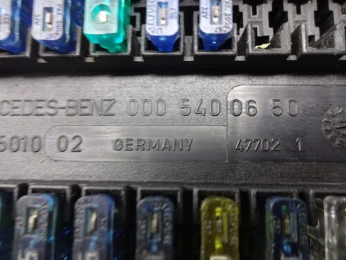 Caja de fusibles Mercedes Benz Vito W638 0005400650 000 540 06 50