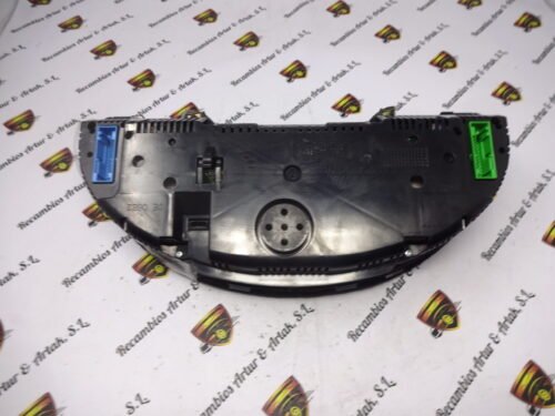 Cuadro de instrumentos  Audi A4  0263626211
