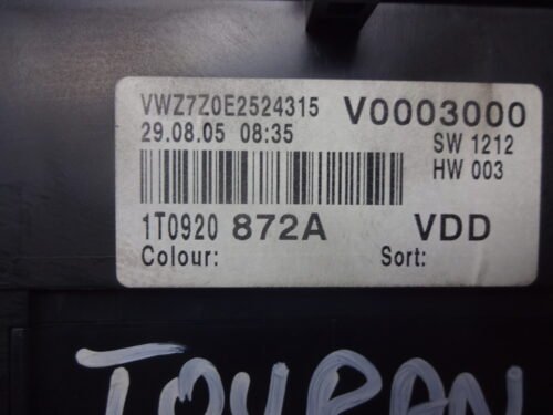Cuadro de instrumentos  VW Touran 1T0920872A  1TO920872A