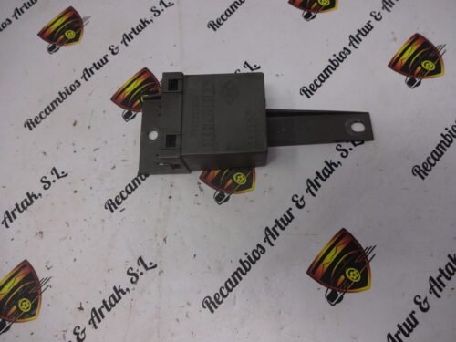 Controlador cierre centralizado  Renault Laguna Espace III DAV  7700822928 8200021109