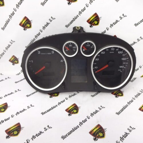 Cuadro de instrumentos  AUDI A2 8Z0920931D 8ZO920931D 110080193006