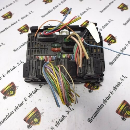 Caja de fusibles CITROEN Peugeot 9661682680 S118983002 O S118983002O BSM-L02-00