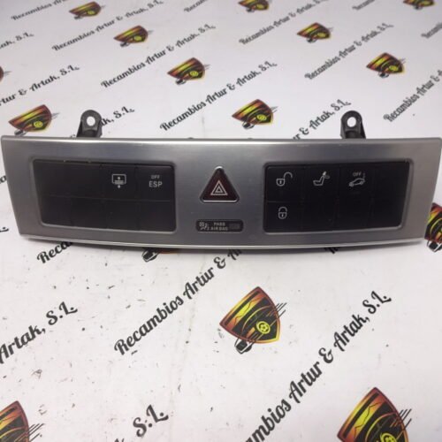 Interruptor de emergencia  Mercedes-benz c w203 2038700710 33630702 203 870 07 10