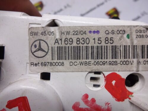 A1698301585 A/C System / Clima panel de control Mercedes A W169 A1698301585