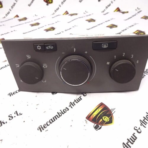 A/C System Clima panel de control  Opel Zafira B  13231057