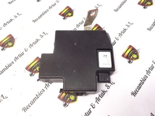 Caja de fusibles Mercedes Sprinter A9075406960 ZGS001 LEONI