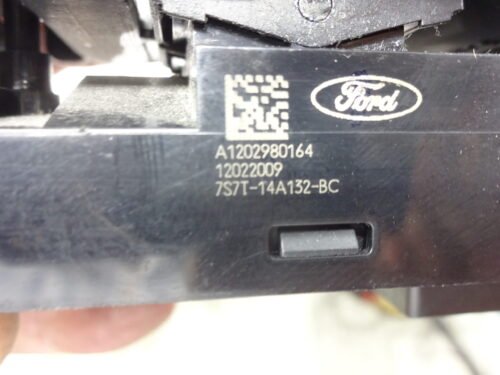 Botonera elevalunas Ford Mondeo 7S7T14A132BC 7S7T-14A132-BC