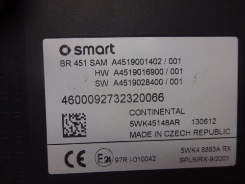 Caja de fusibles SMART A4519001402 A4519016900 A4519028400 5WK45148AR