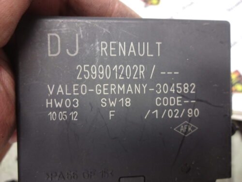 Unidad de control  Renault Laguna 259901202R VALEO 304582 HW03 SW18