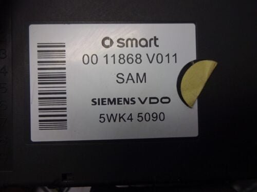 Caja de fusibles Smart Fortwo 0011868V011 SAM 5WK45090