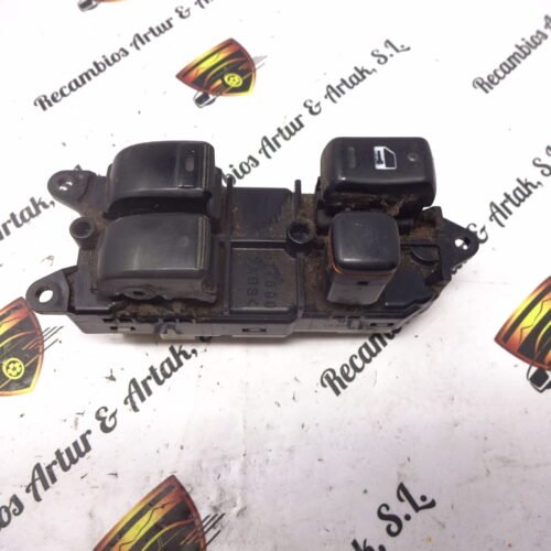 Botonera elevalunas Toyota Corolla Verso 8404013060 84040-13060 514951
