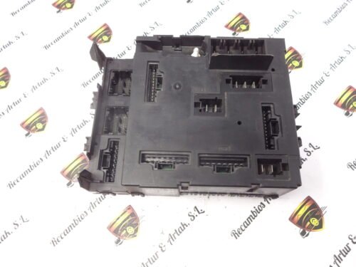 Caja de fusibles Smart Fortwo 0011868V005 SAM 5WK45090