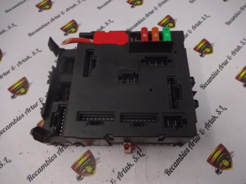 Caja de fusibles BSI  Smart Fortwo A4519004901 A4519017000 A4519024000 5WK49738AI