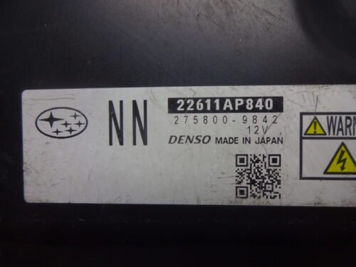 Centralita del motor Subaru Legacy Outback 22611AP840 275800-9842
