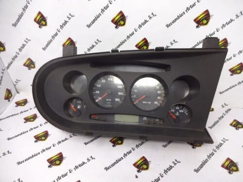 Cuadro de instrumentos IVECO Daily  504008187 155160000101