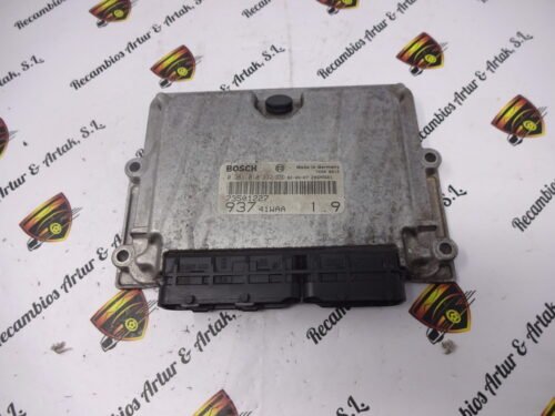 Centralita del motor Alfa Romeo 147 0281010332 73501227 937