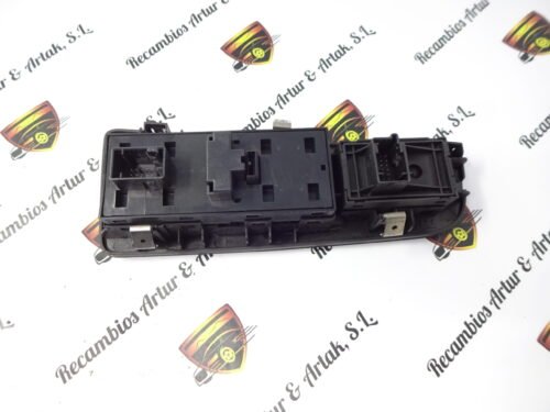 Botonera Elevalunas FIAT BRAVO 735413469
