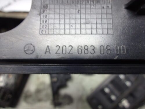 Botonera Elevalunas Mercedes Benz W202 A2026830800 A 202 683 08 00
