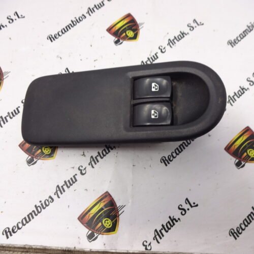 Botonera Elevalunas / Windows switch RENAULT CLIO 8200356519
