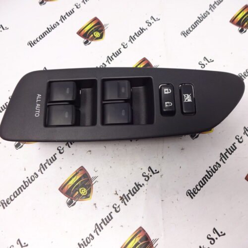 Botonera elevalunas TOYOTA AURIS 7423202550 74232-02550 8404002080 84040-02080