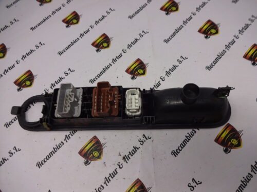 Botonera Elevalunas / Windows switch Renault Espace 8200328425