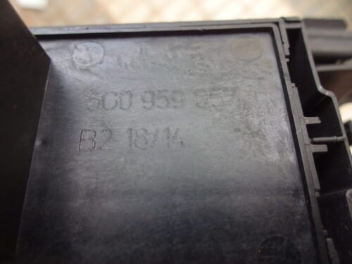 Botonera Elevalunas VW GOLF Seat Leon 5C0959857 5F1867171A