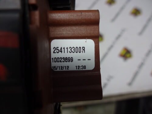 Botonera Elevalunas RENAULT 254113300R 254118722R