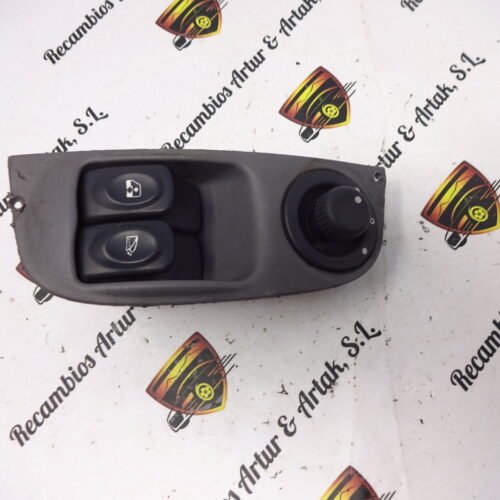 Botonera Elevalunas Renault 7700429992F 479998K