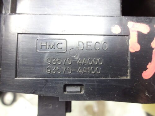 Botonera Elevalunas HYUNDAI H-1 Starex 620W02310 935704A000 935704A100