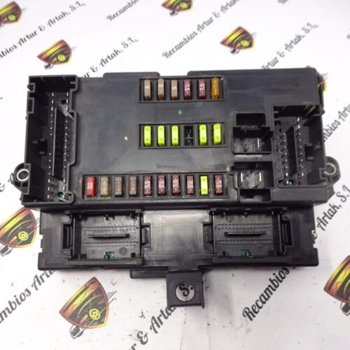 Caja de fusibles Peugeot Boxer Fiat Ducato 1365823080 BCM2501.0100 Y503440520109