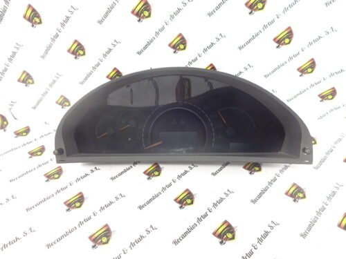 Cuadro de instrumentos MERCEDES-BENZ W220 A2205408147 0263605881