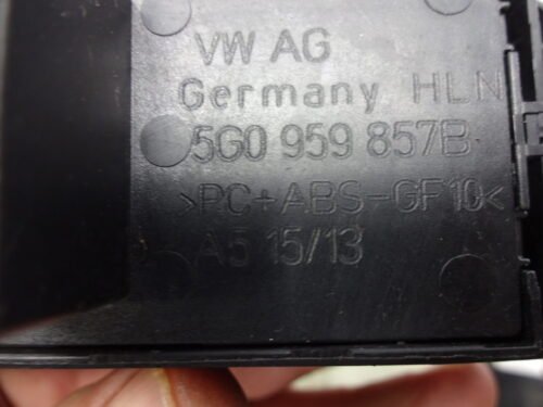 Botonera Elevalunas VW Golf Passat Seat Leon 5G0959857B 5GO959857B
