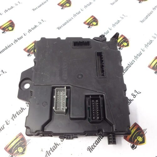 Caja de fusibles BCM Renault Master 284B18927R 284B18927RB 284B18927R-B