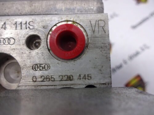 ABS AUDI A4 A6 Passat 8E0614111S 0265220445 0273004135 8EO614111S