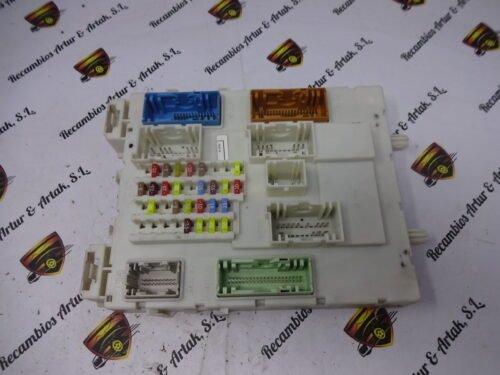 Caja de fusibles  FORD BV6T14014AFC BV6T-14014-AFC BV6N14A073EJ  BV6N1 4A073 EJ